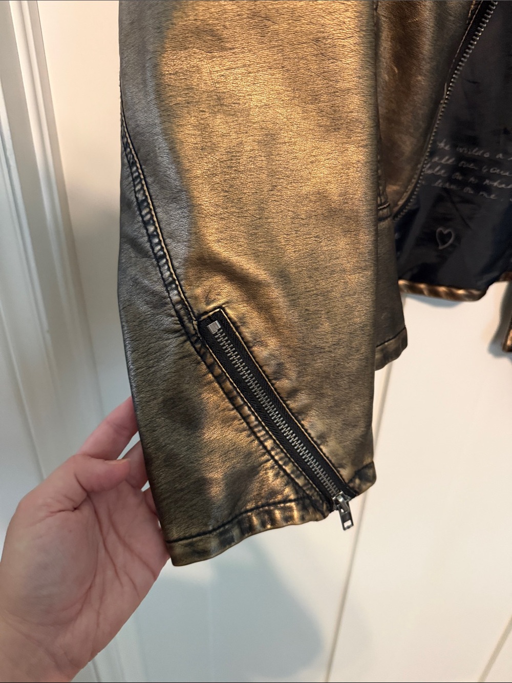 Sheryl Crow Metallic Bronze Vegan Leather Jacket with Thunderbird - Picture 5 of 8